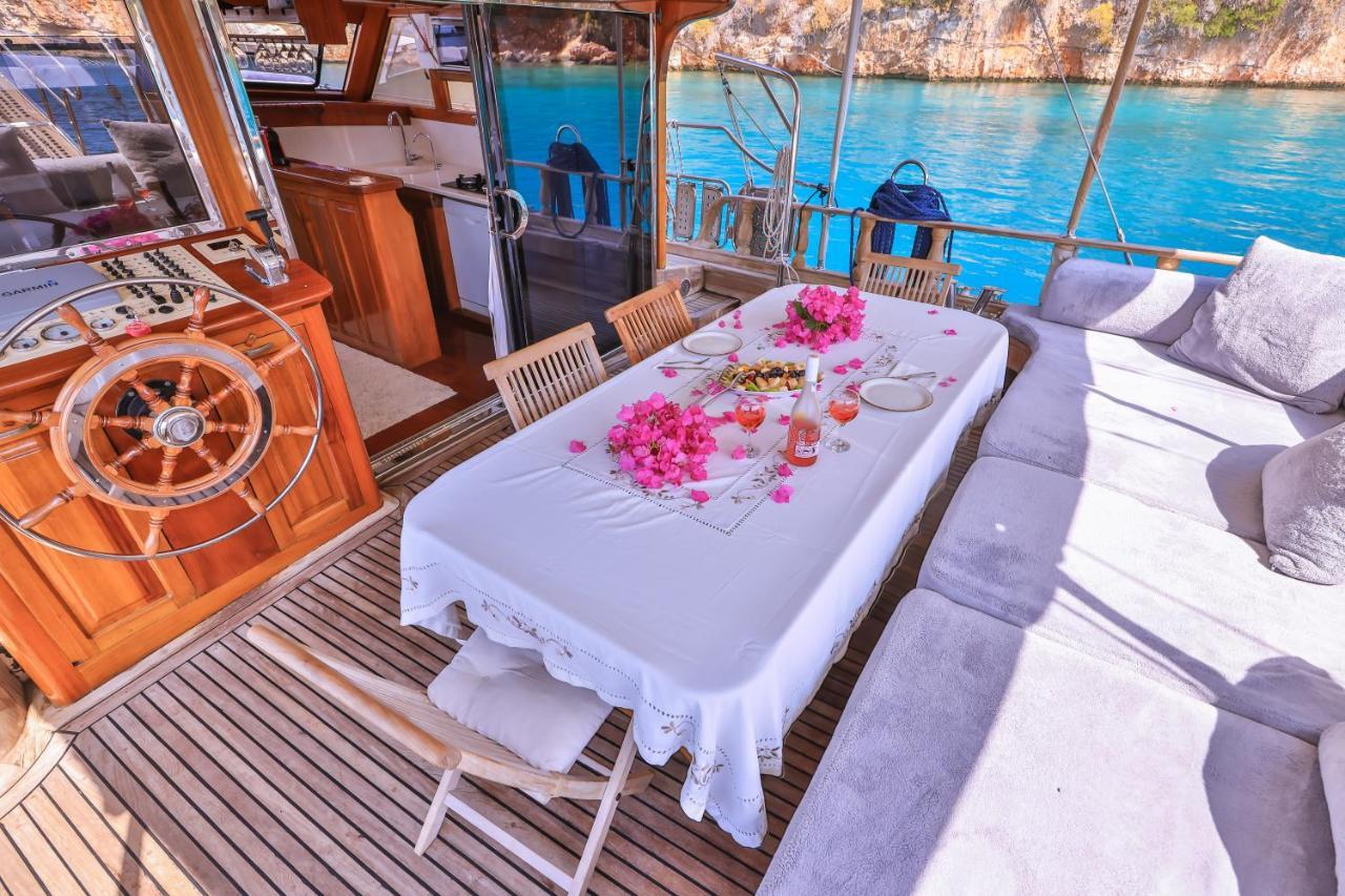 Blue Cruise Hotel Kaş Ngoại thất bức ảnh