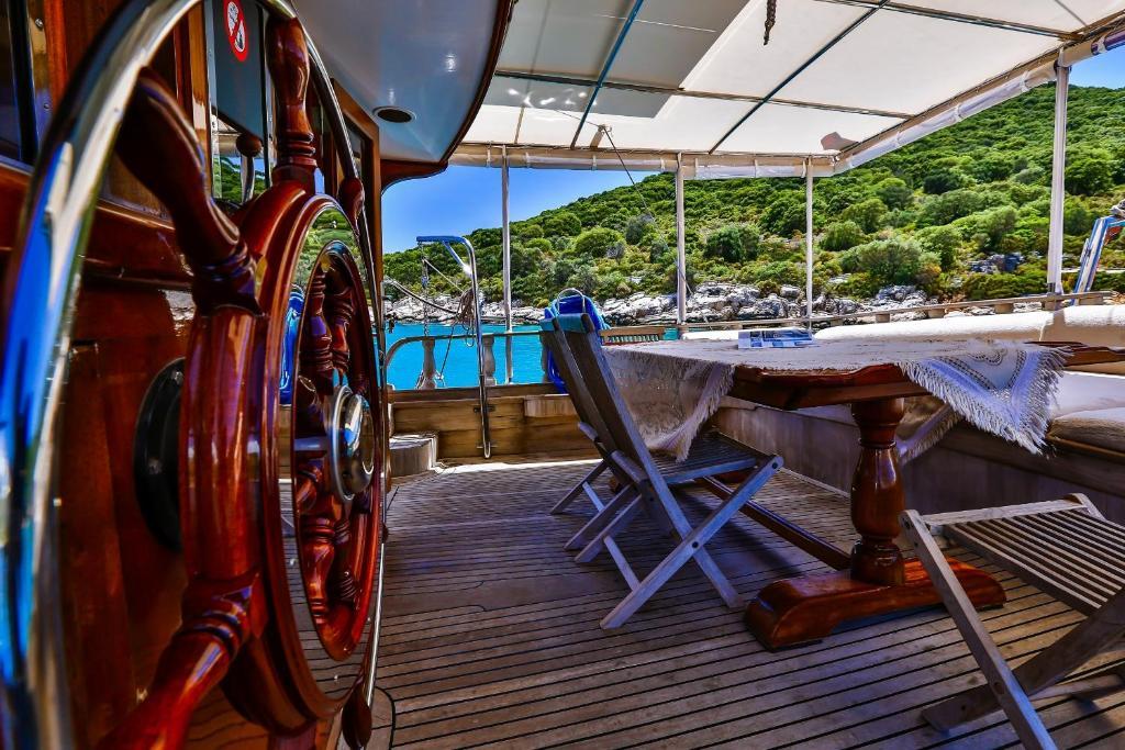 Blue Cruise Hotel Kaş Ngoại thất bức ảnh